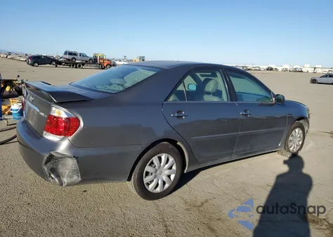 2005 Toyota Camry Le from USA, damaged, VIN 4T1BE30K75U572305